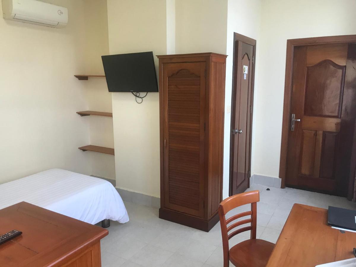 Don Bosco Hotel School Sihanoukville Extérieur photo