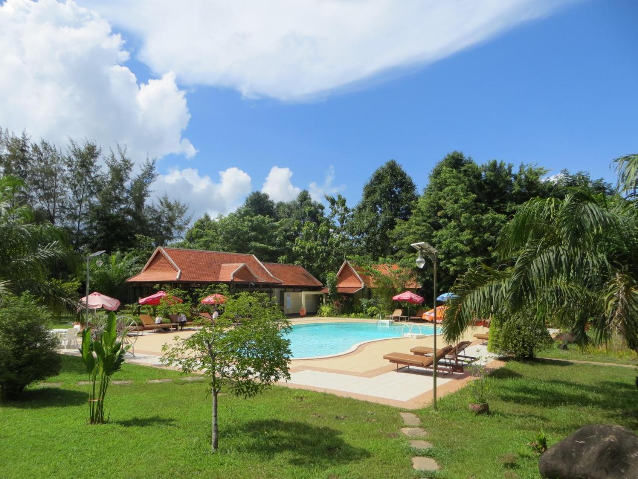 Don Bosco Hotel School Sihanoukville Extérieur photo