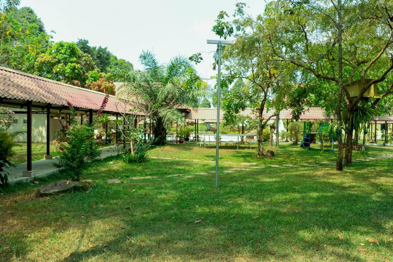 Don Bosco Hotel School Sihanoukville Extérieur photo